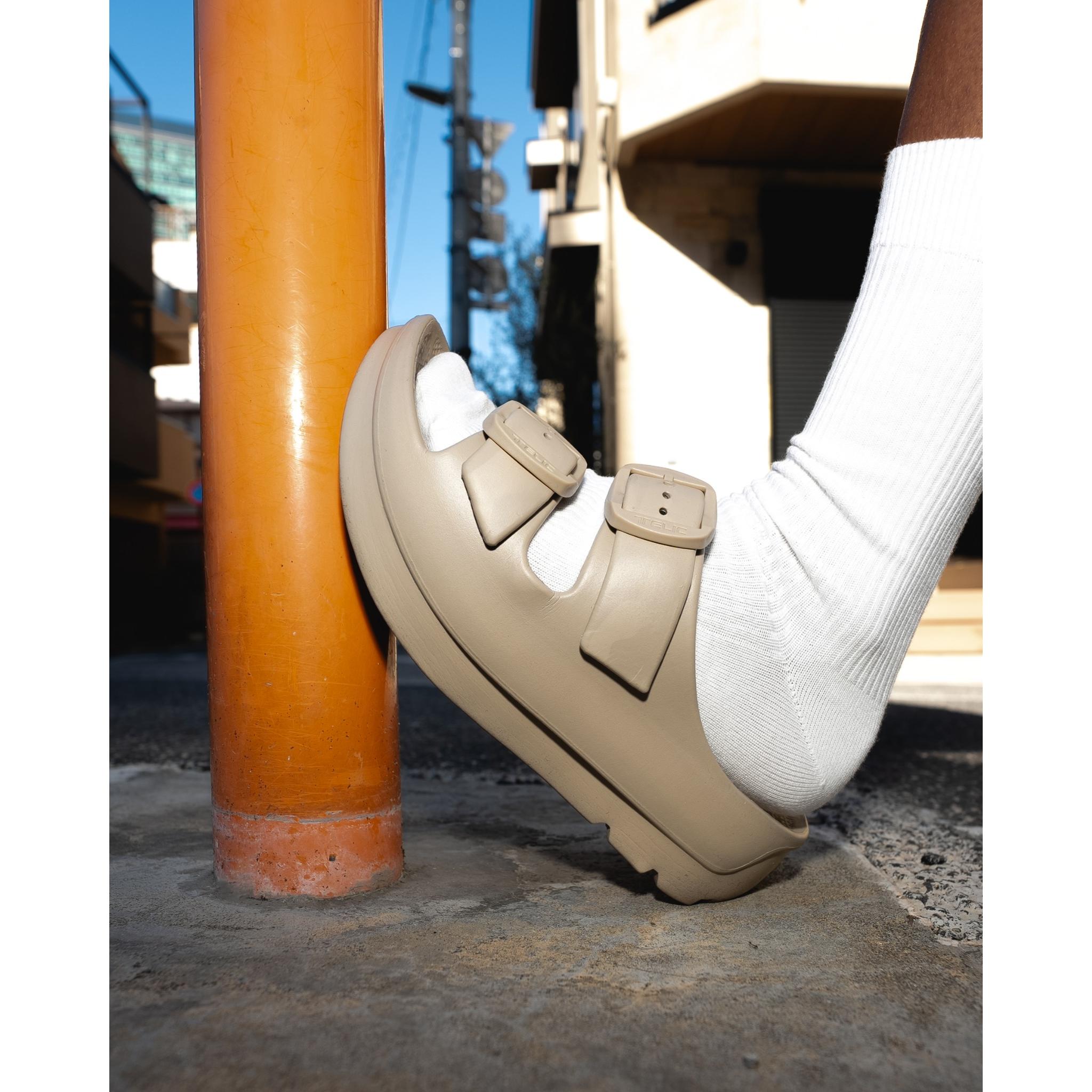 リカバリーサンダル｜W-BUCKLE2 - Cork brown｜TELIC（テリック）公式