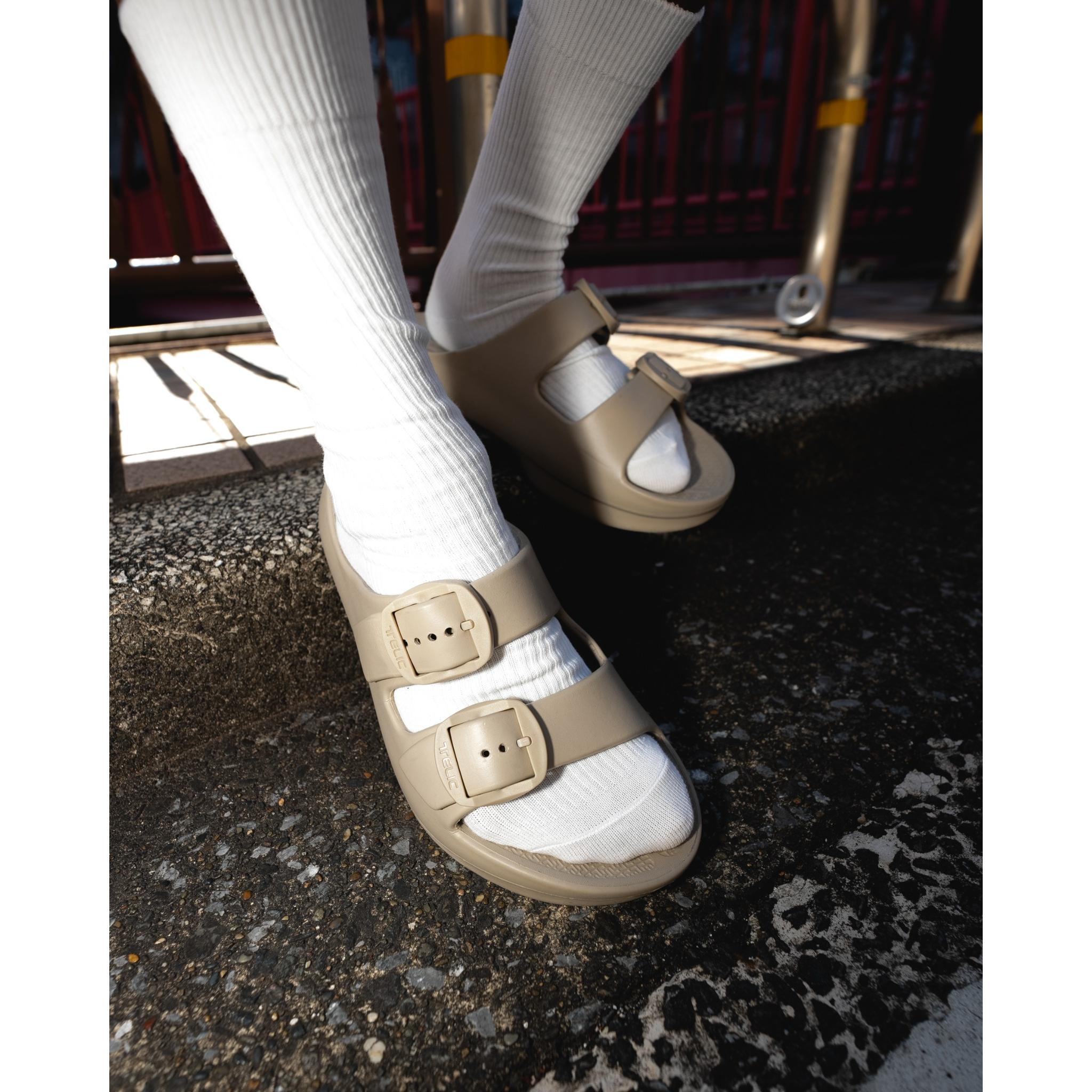 リカバリーサンダル｜W-BUCKLE2 - Cork brown｜TELIC（テリック）公式