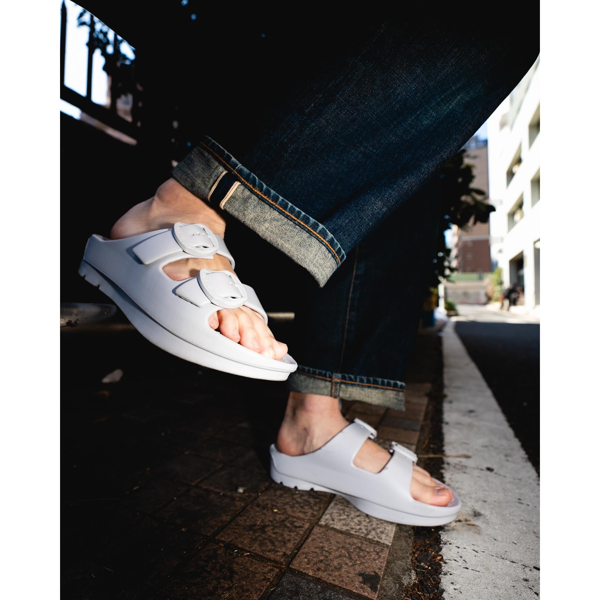 リカバリーサンダル W-BUCKLE2 ｜TELIC（テリック）公式