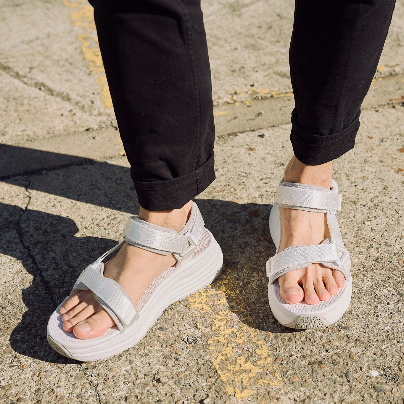 リカバリーサンダル｜ALLROADS -S4 - White｜TELIC（テリック