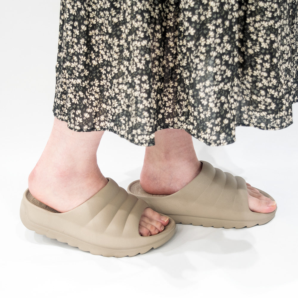 リカバリーサンダル｜W-CLOUD - Cork brown｜TELIC（テリック